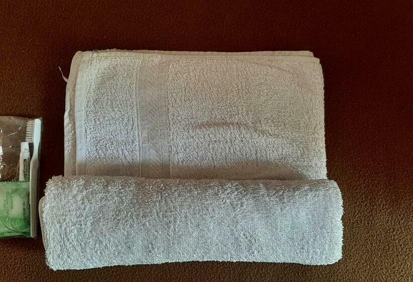 בית מלון כפרי Akbar Syariah Banyumas Redpartner