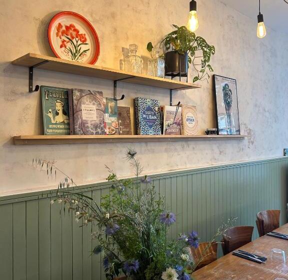 Отель La Casa Dina