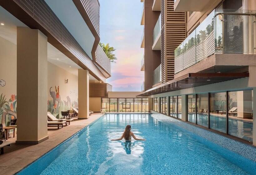 בית מלון כפרי Oakwood Premier Phnom Penh