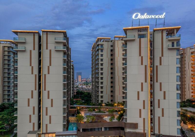 בית מלון כפרי Oakwood Premier Phnom Penh