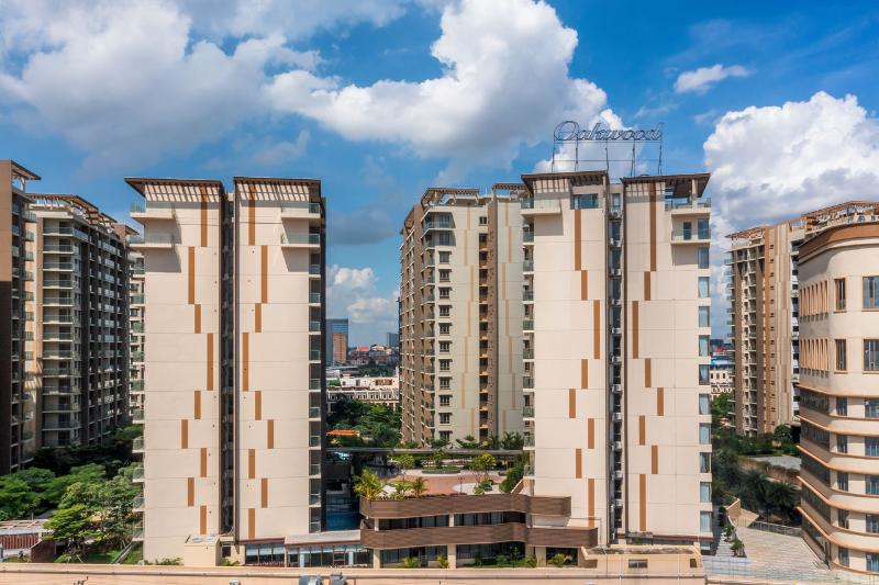 בית מלון כפרי Oakwood Premier Phnom Penh