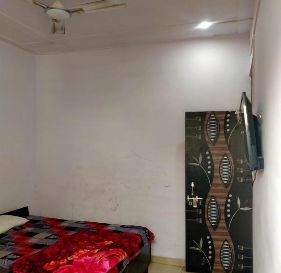 酒店 Oyo 86189 Glaxy