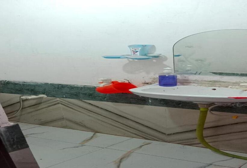 酒店 Oyo 86189 Glaxy