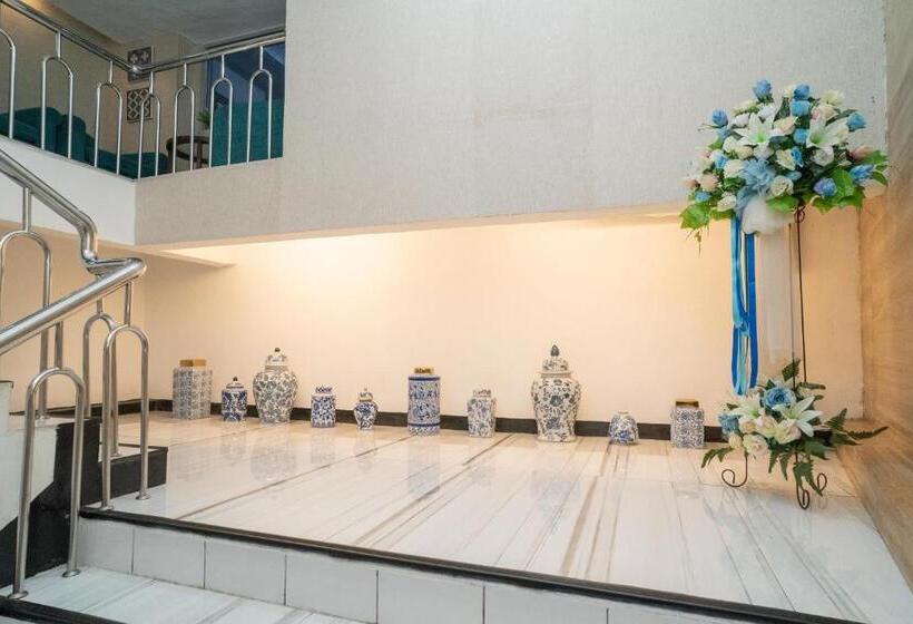 בית מלון כפרי Reddoorz @ Glodok