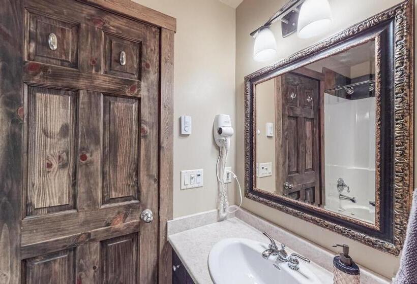 Отель Southpoint #23