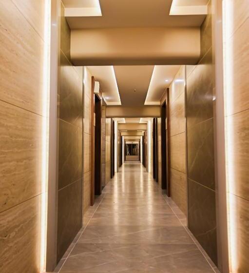 فندق Suvidha Suites