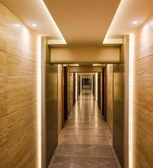 فندق Suvidha Suites