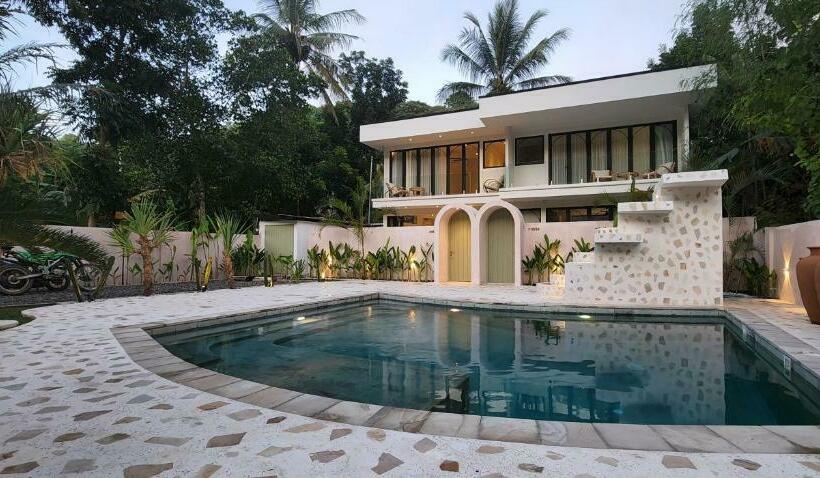 호텔 Tiu Oasis Lombok