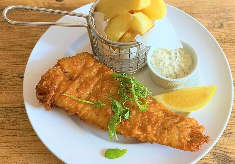 The Tontine Hotel & Bar