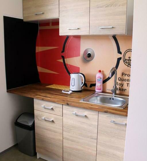 モーテル Dluhonska Apartments