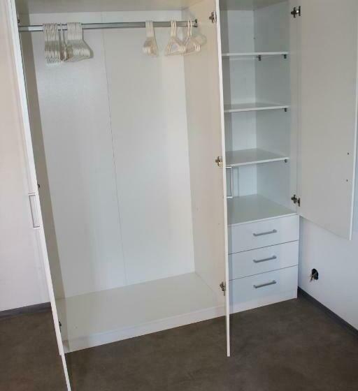 モーテル Dluhonska Apartments