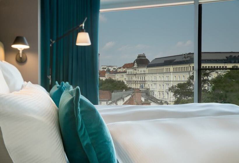 Motel One Graz
