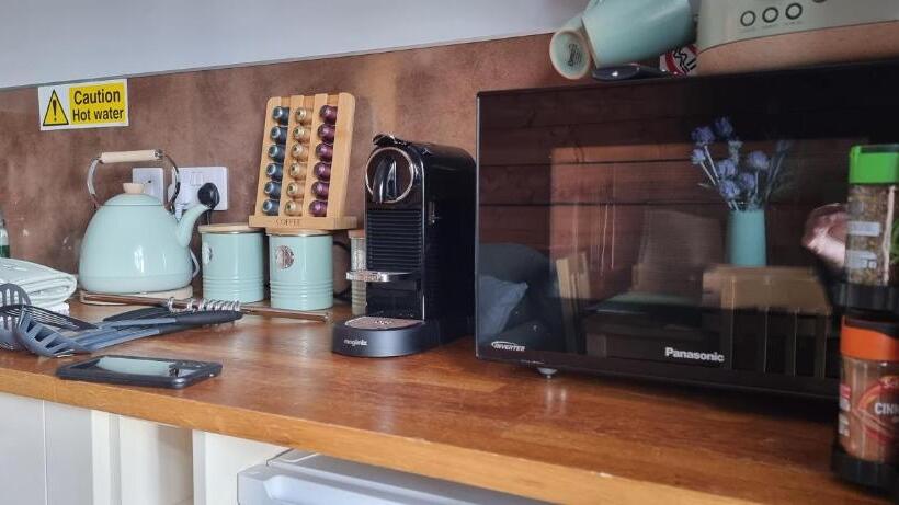 Nadurra But And Ben   Where The Ordinary Becomes Extraordinary