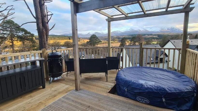 Nadurra But And Ben   Where The Ordinary Becomes Extraordinary