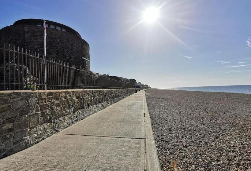 Shore Thing   Just A Stones Throw From The Beach