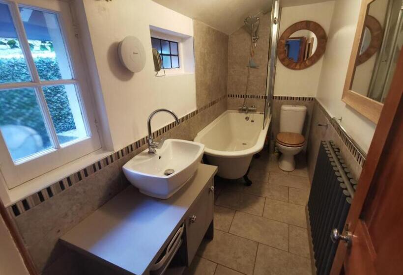 Shore Thing   Just A Stones Throw From The Beach