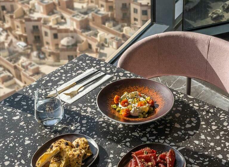 The House Hotel Al Khiran