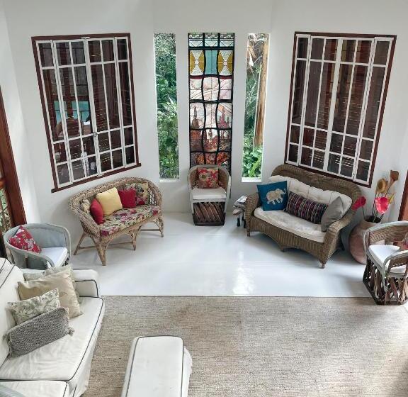 Villa Del Mare / Centro Da Ilha