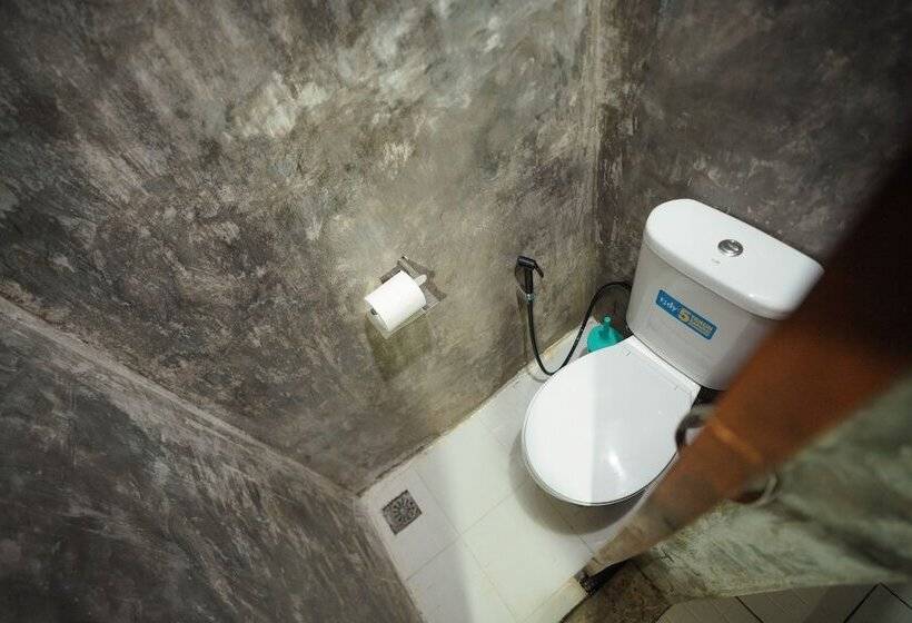 Waiwas Hostel