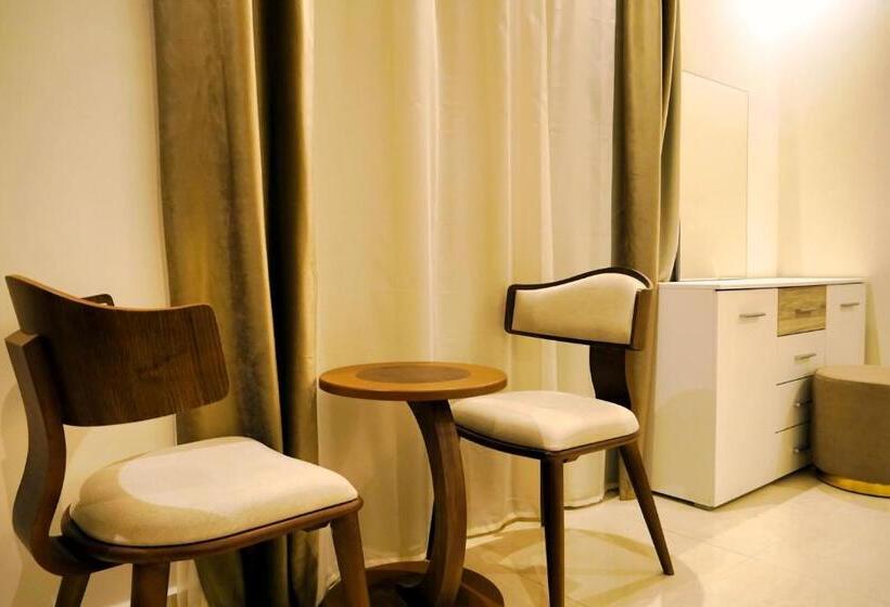 فضة تالا للشقق المخدومة 2