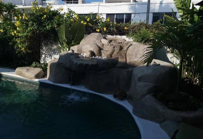 Apartmento Con Alberca A 50 Mt Del Mar La Licha