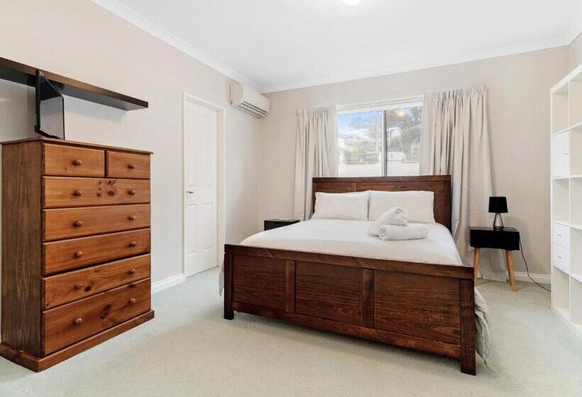 Aqua La Vista Mandurah