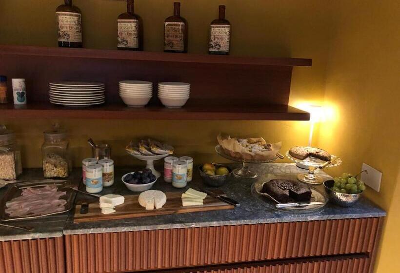 مبيت وإفطار Palazzo Fauzone Relais