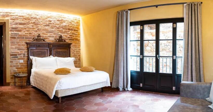 مبيت وإفطار Palazzo Fauzone Relais