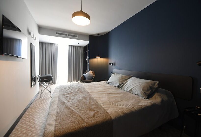 تختخواب و صبحانه Victoria By Petit Chic