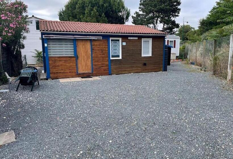 Chalet Agréable En Bord En De Mer