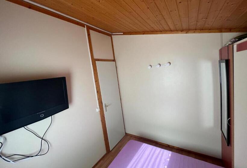 Chalet Agréable En Bord En De Mer