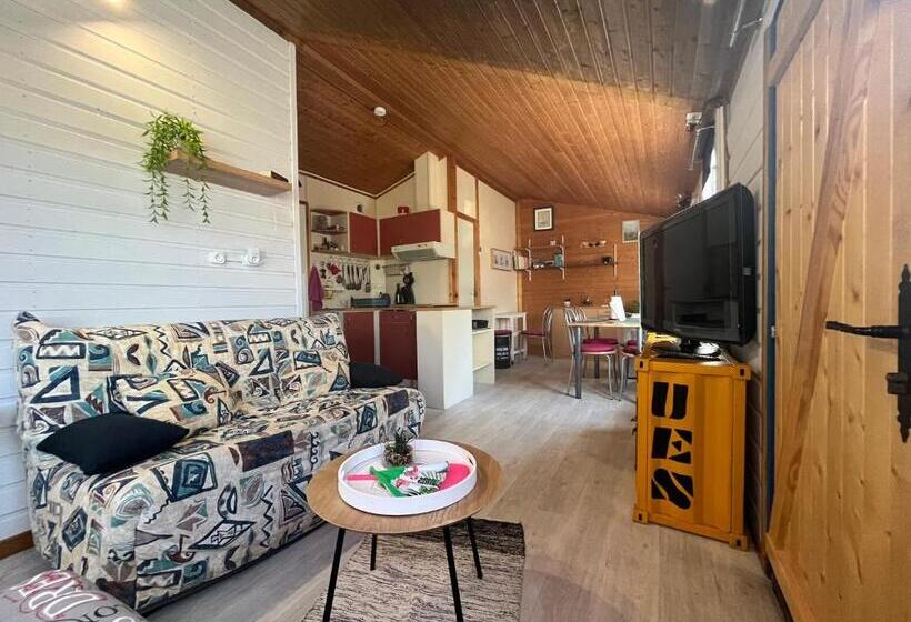 Chalet Agréable En Bord En De Mer