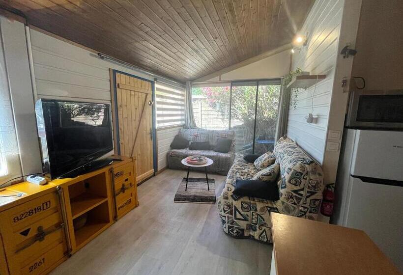 Chalet Agréable En Bord En De Mer