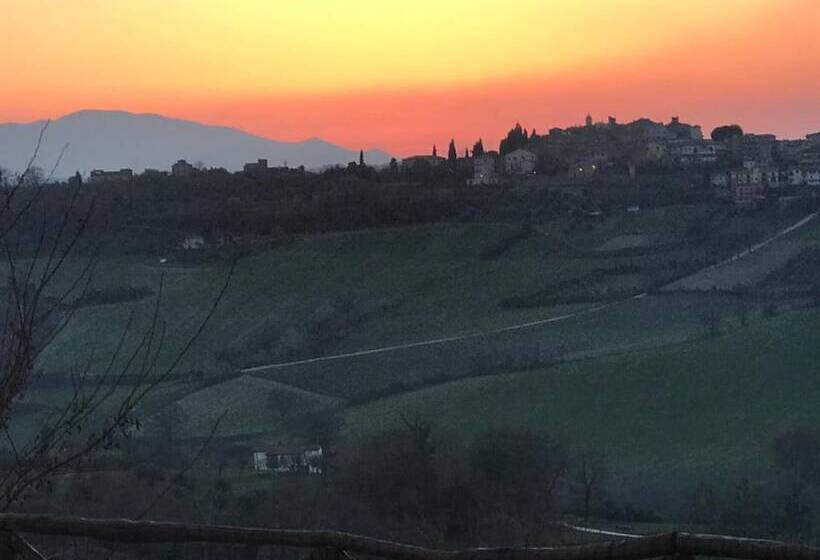 Charming 3 Bed Villa In Otricoli Stunnings Views