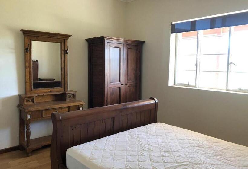 Grindells Hut Vulkathunha Gammon Ranges National Park