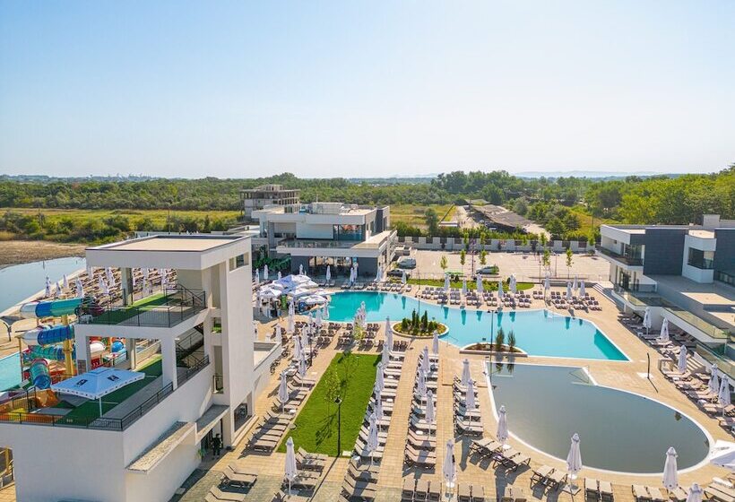 Отель Alma Health & Spa Retreat