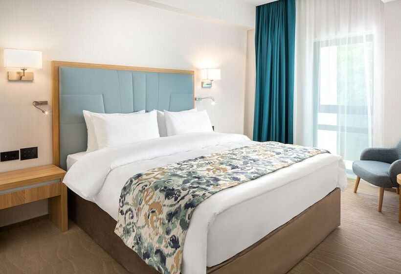 Отель Alma Health & Spa Retreat