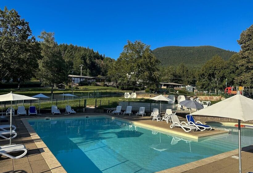 בית מלון כפרי Hôtel Parc Les Cigognes   Albé