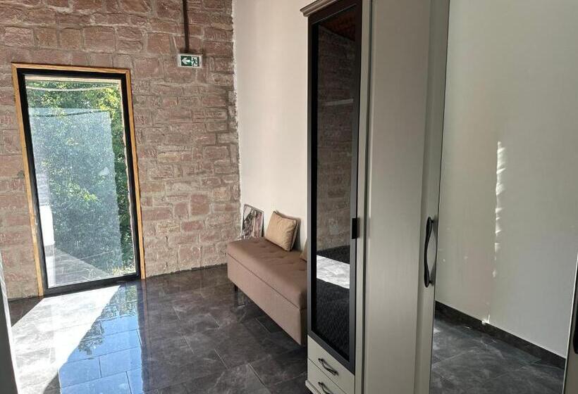 בית מלון כפרי Hôtel Parc Les Cigognes   Albé