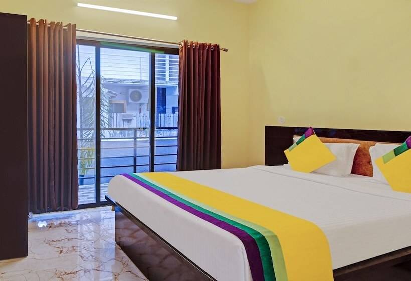 Itsy Hotels La Prince Residency