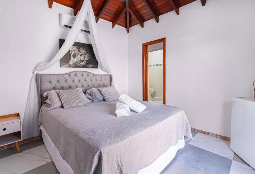 فندق Jardim Do Eden Piri