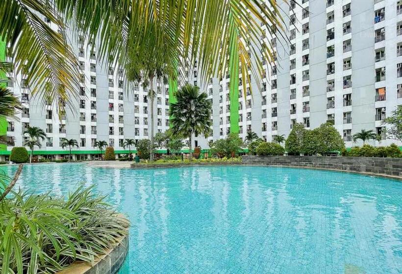 هتل Redliving Apartemen Green Lake View Ciputat   Pelangi Rooms 1 Tower E