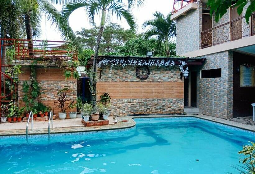 ホテル Villa Asuncion Country Inn And Resort Iloilo By Reddoorz