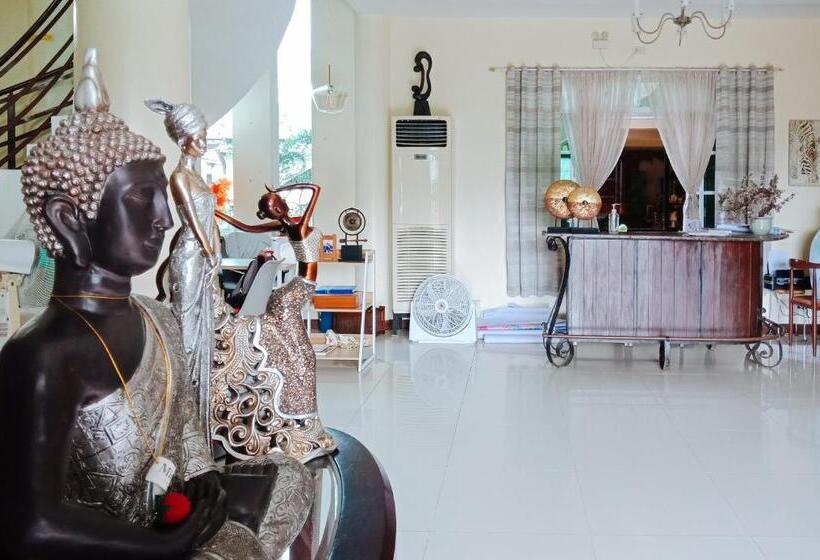 ホテル Villa Asuncion Country Inn And Resort Iloilo By Reddoorz