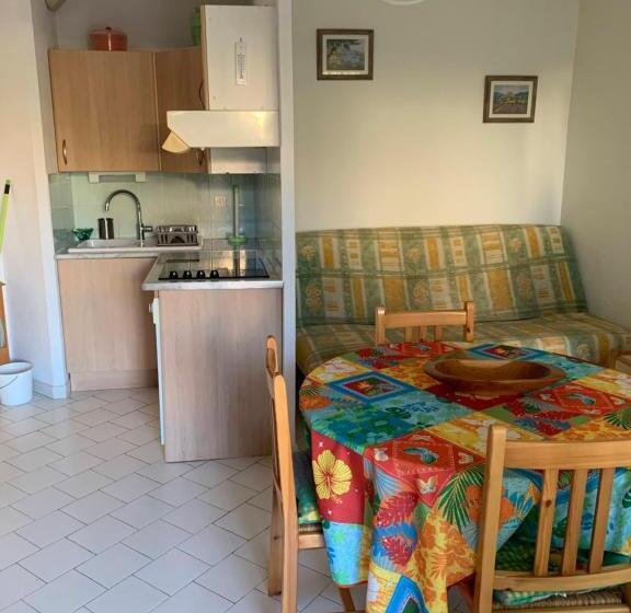 Les Goêlands 3   Rdc Appt 1  Port Plage Rive Ouest