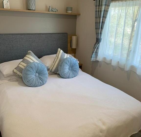 Meadows 3 New Beach Holiday Park