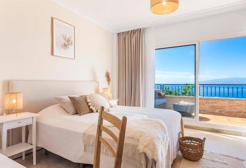 Modern Bright And Welcoming Ocean View Apartment