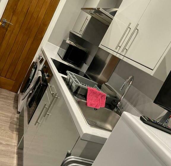 펜션 Bracknell Small Studio