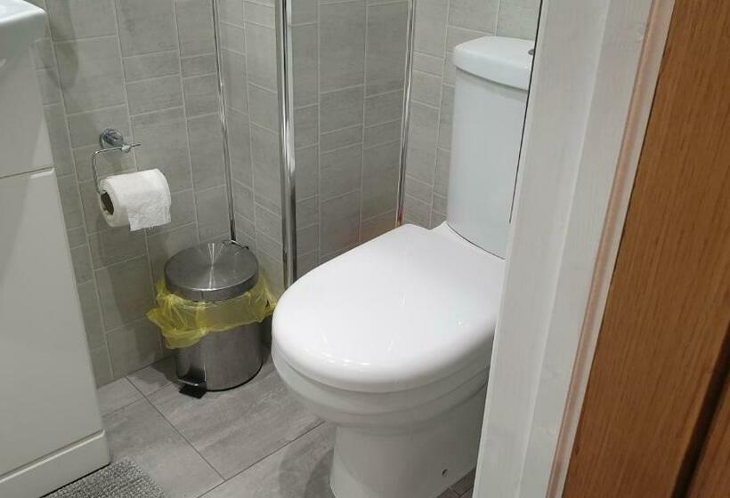 펜션 Bracknell Small Studio