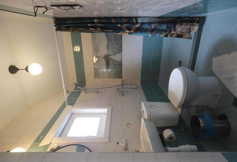 ペンション Guest House Yanita